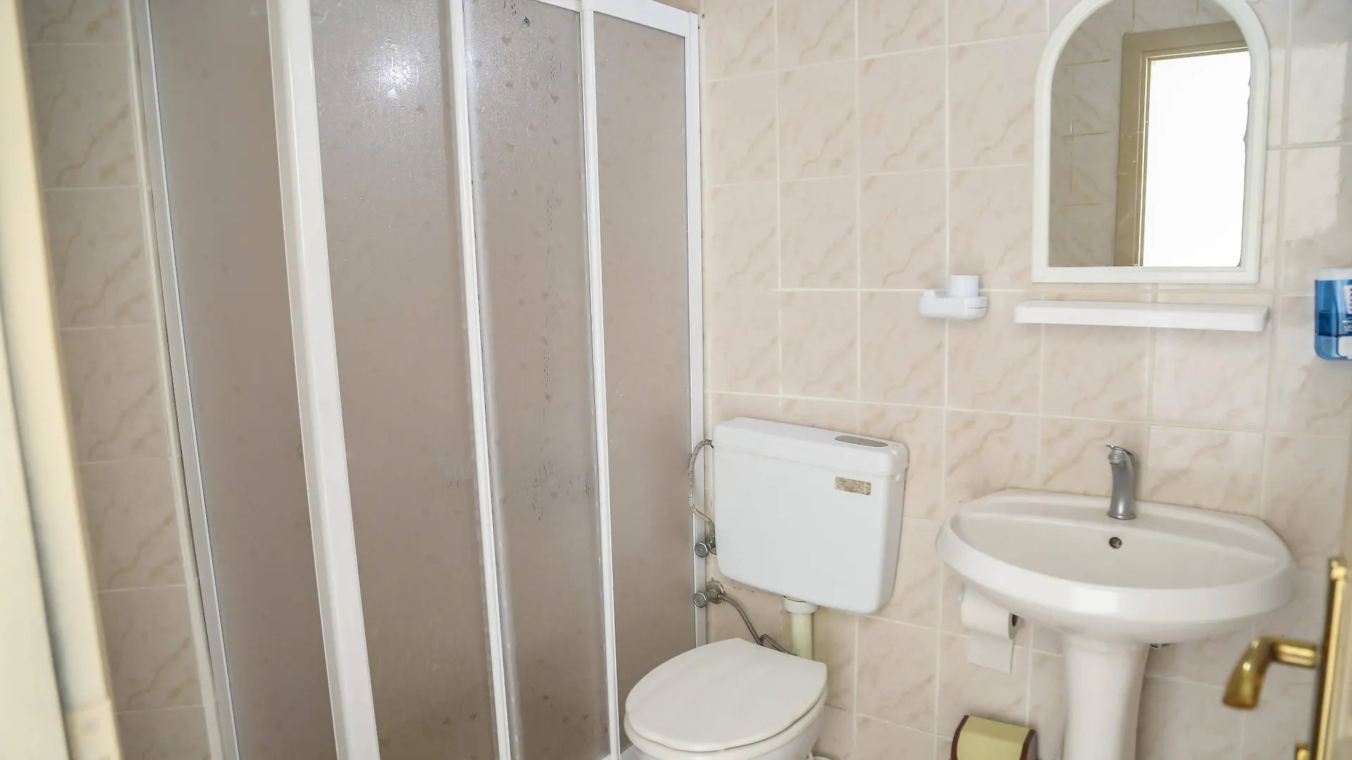 Hotel Masli̇Na Otel Izmir