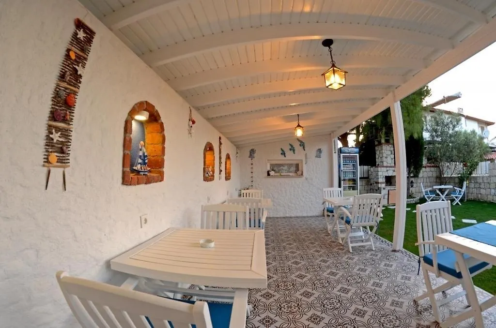 *** Hotel Masli̇Na Otel Izmir Turkey