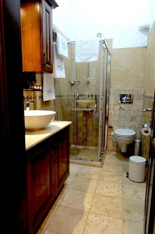 Masli̇Na Otel Izmir Turkey