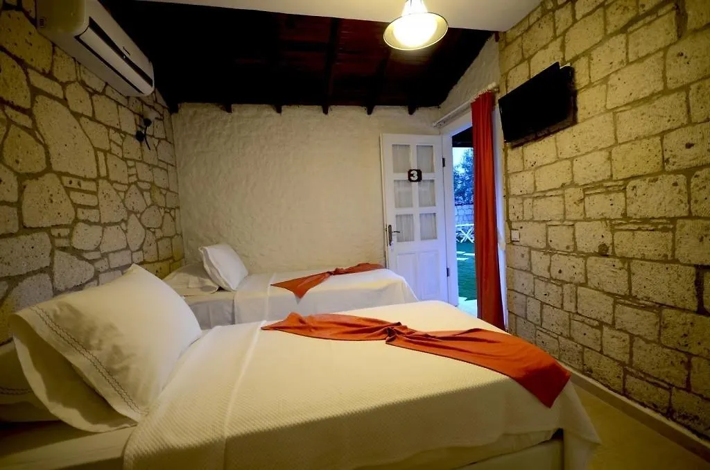 *** Hotel Masli̇Na Otel Izmir Turkey