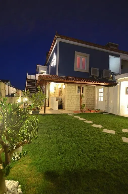 Masli̇Na Otel Izmir 3*,  Turkey
